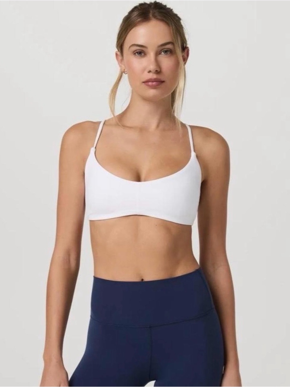 Vuori AllTheFeels™ Strappy Back Bra - Size XS | Color: White